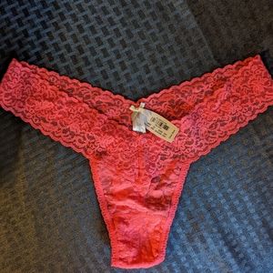 NWT, Vintage Lace, Victoria's Secret Size Medium